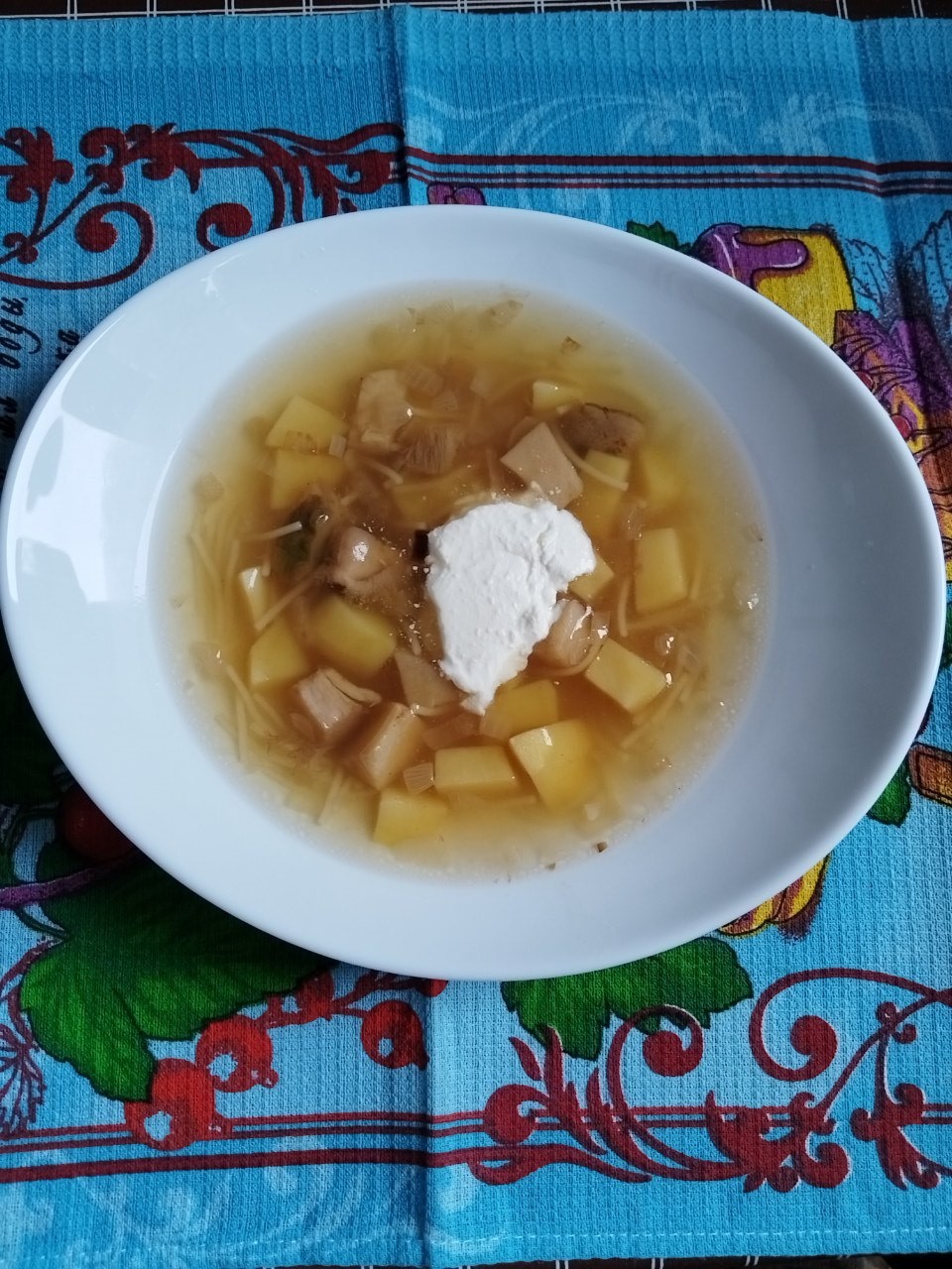 Суп картофельный со свежими грибами