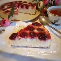 Творожная запеканка с вишней 