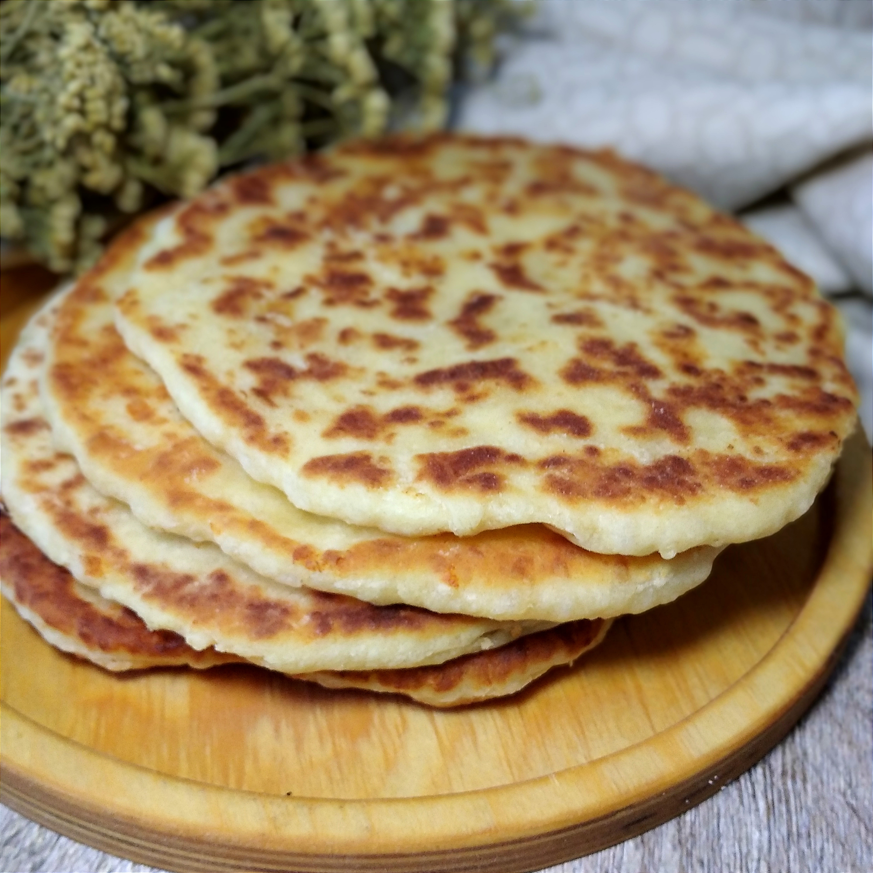 Сырные лепешки на кефире