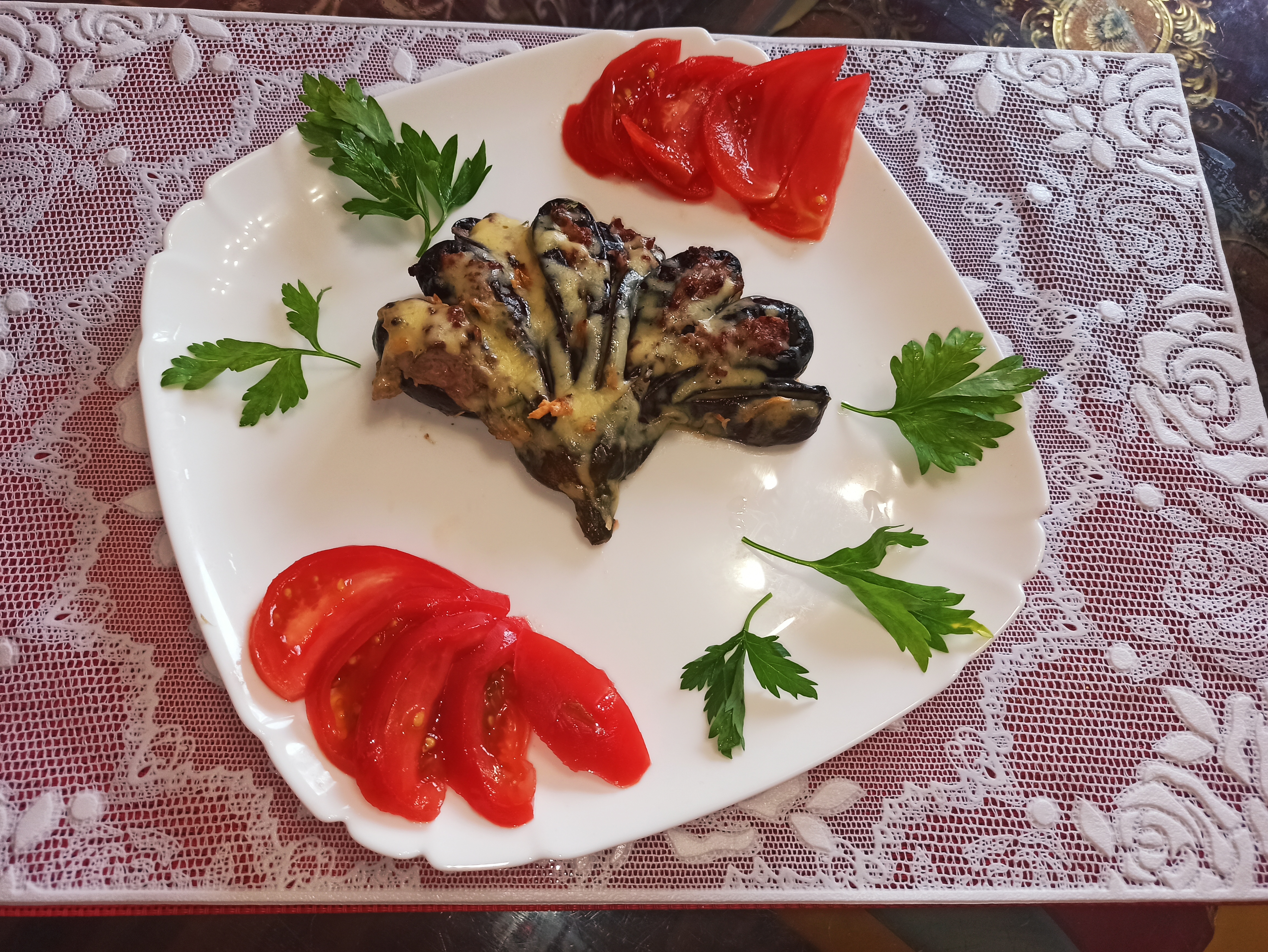 Фаршированный баклажан