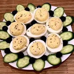Фаршированные яйца