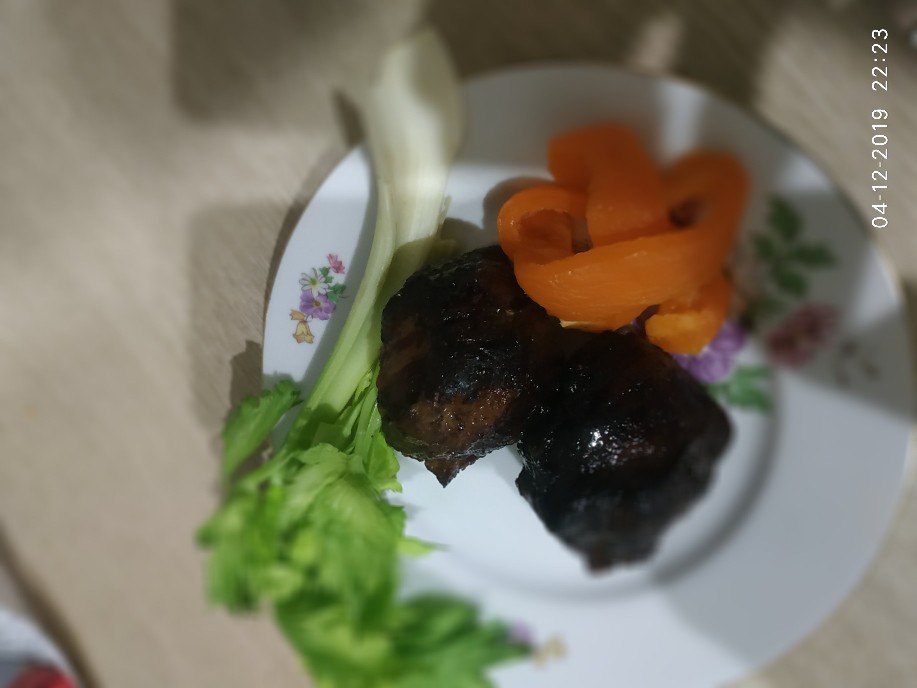 Мясные колобки в беконе
