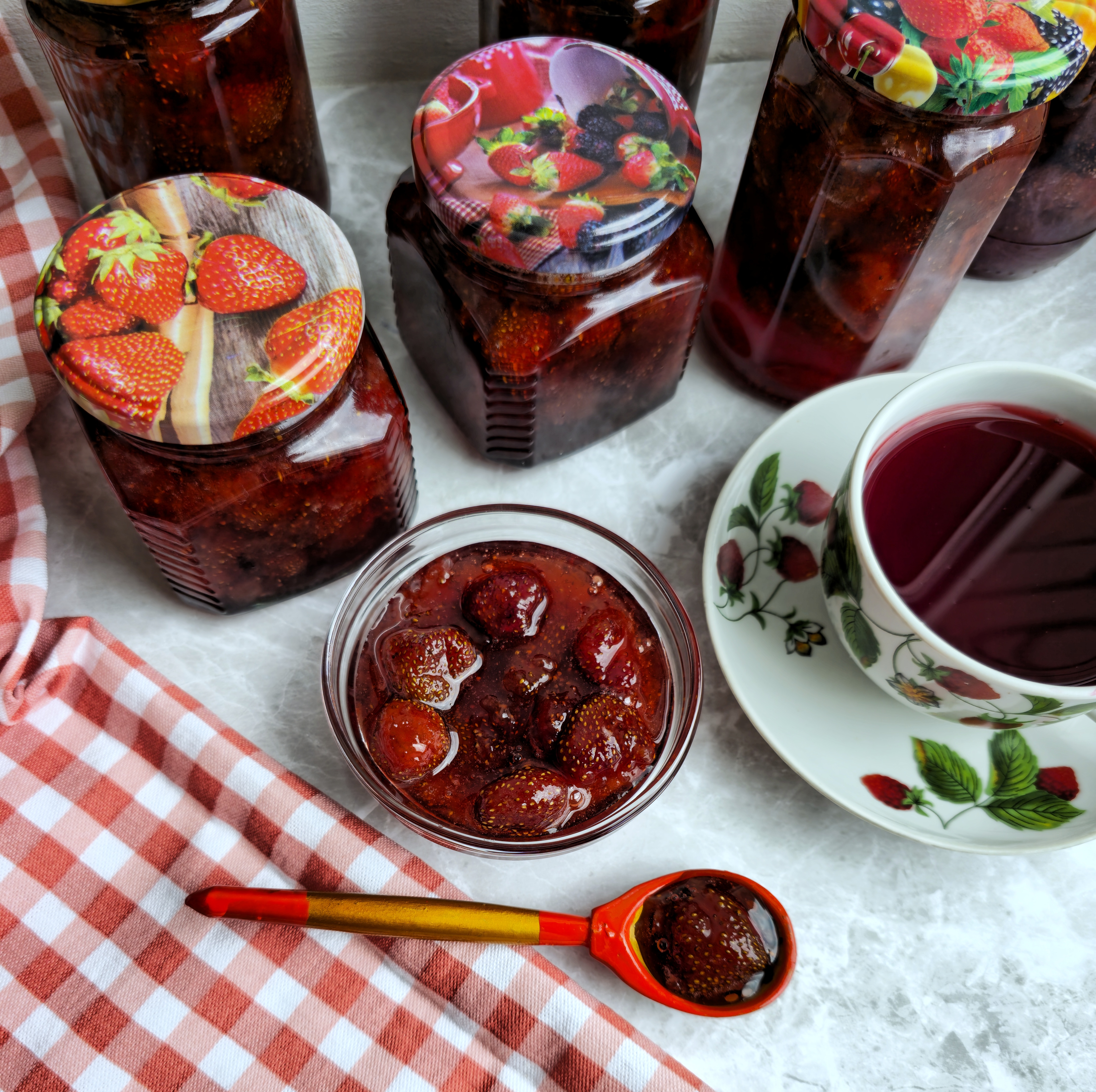 Варенье из клубники