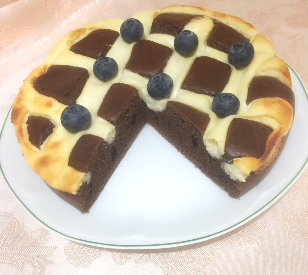 Шоколадный пирог «Подушки» с творогом