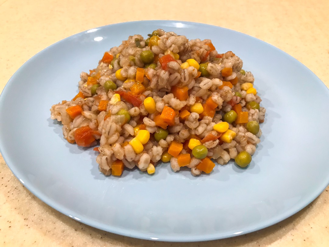 Перловка с овощами