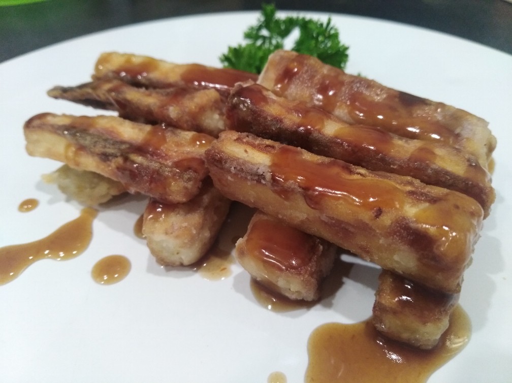 Хрустящие брусочки из баклажан 🍆 под кисло-сладким соусом