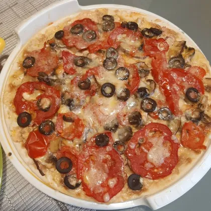 Пицца с морепродуктами домашняя в микроволновке
