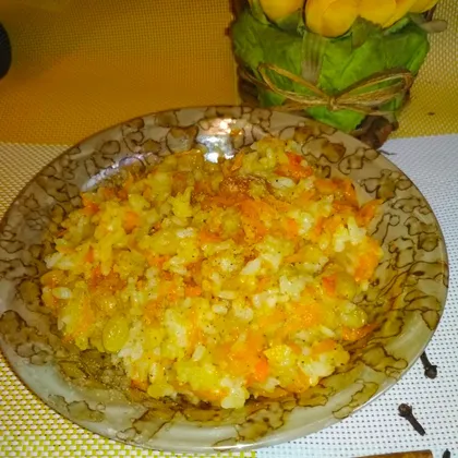 Ароматный рис с тыквой и изюмом