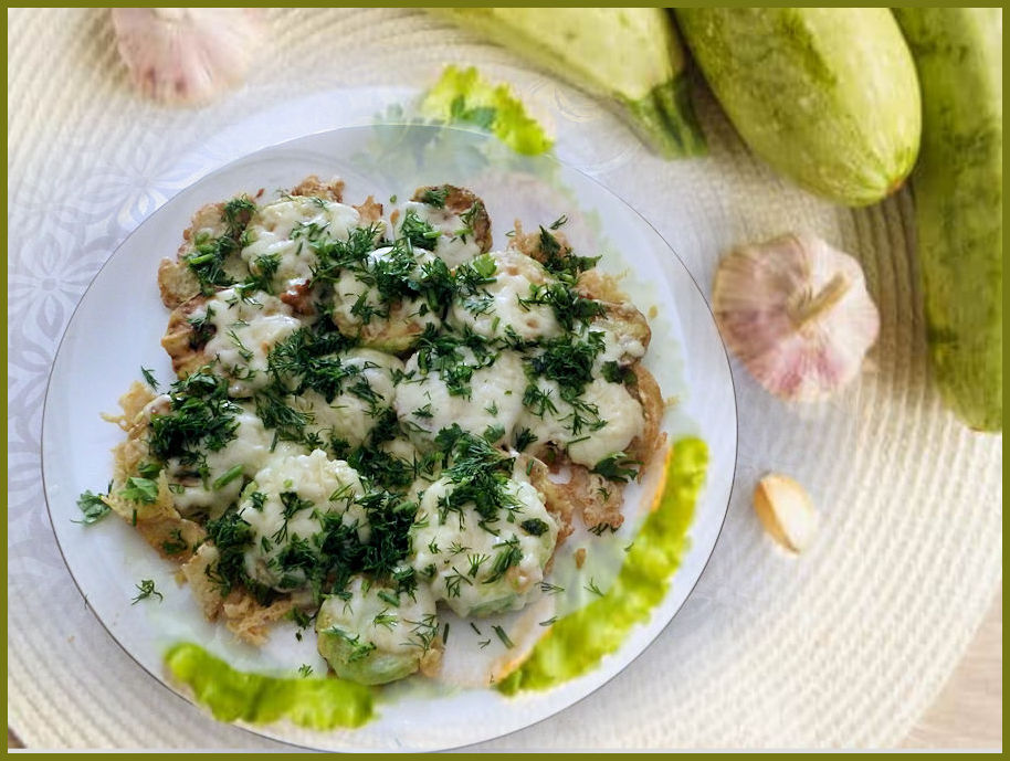 S_u_p_e_r Кабачки в кляре с соусом