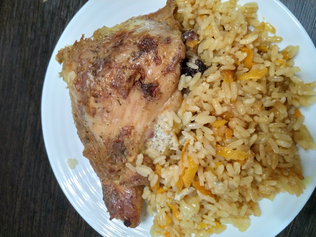 Курица с рисом в духовке