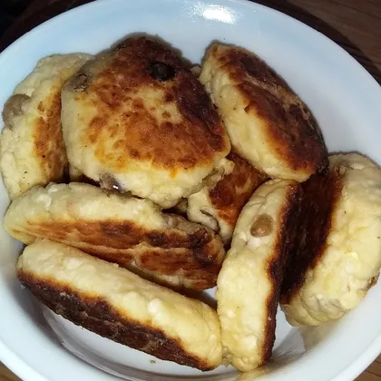 Сырники с изюмом