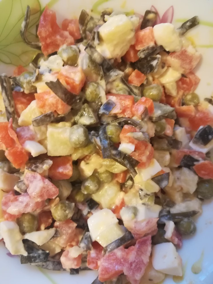 Салаты из морской капусты с яйцом — вкусные рецепты
