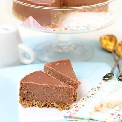 Шоколадный торт с кремом (без духовки)