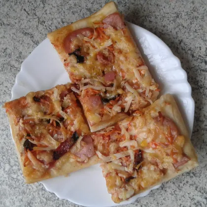 Пицца с вялеными помидорами
