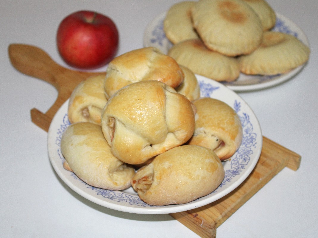 Печенье из рассола огуречного "Курочки" с яблоком и корицей