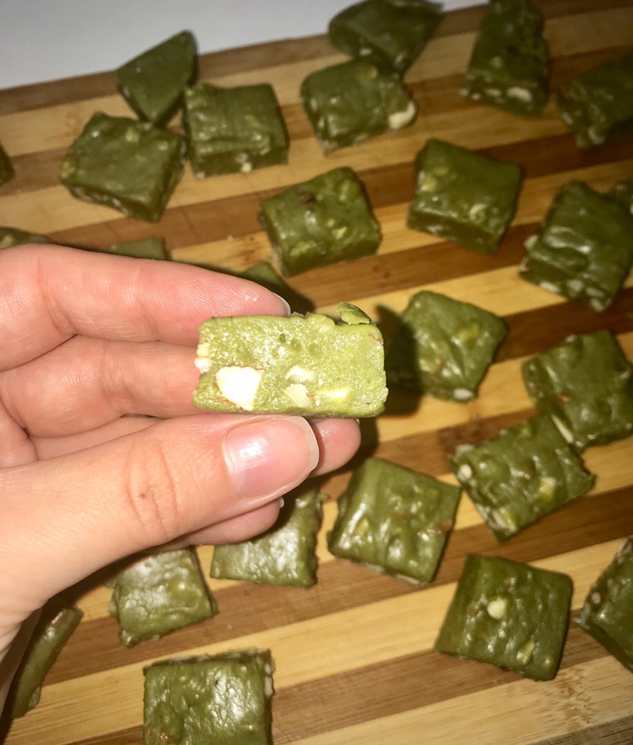 Конфеты с чаем матча