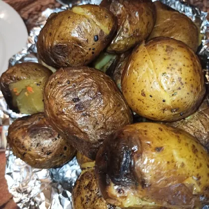 Картофель запечённый в 'мундире' в духовке