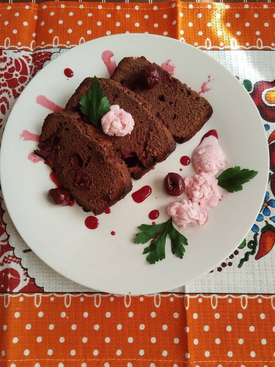 Брауни с вишней