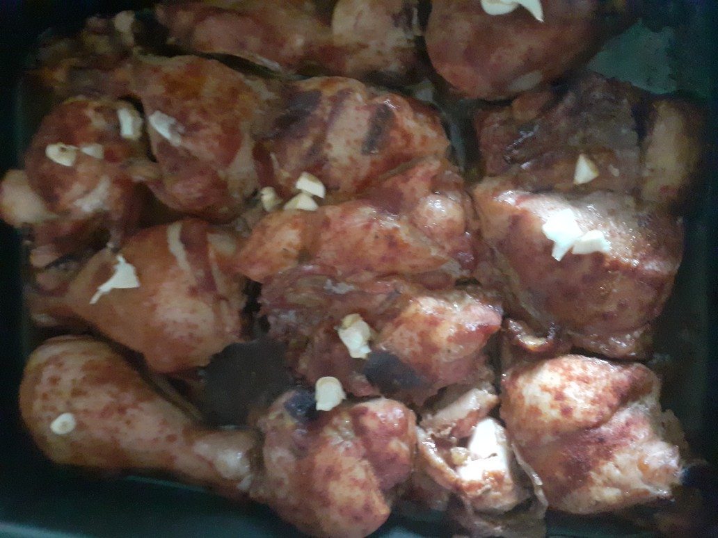 Курица в маринаде с копченой паприкой