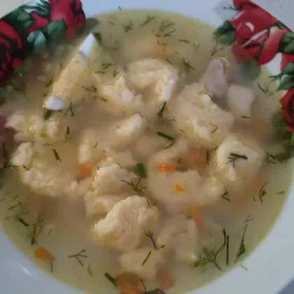 Куриный суп с сырными галушками (клёцками)