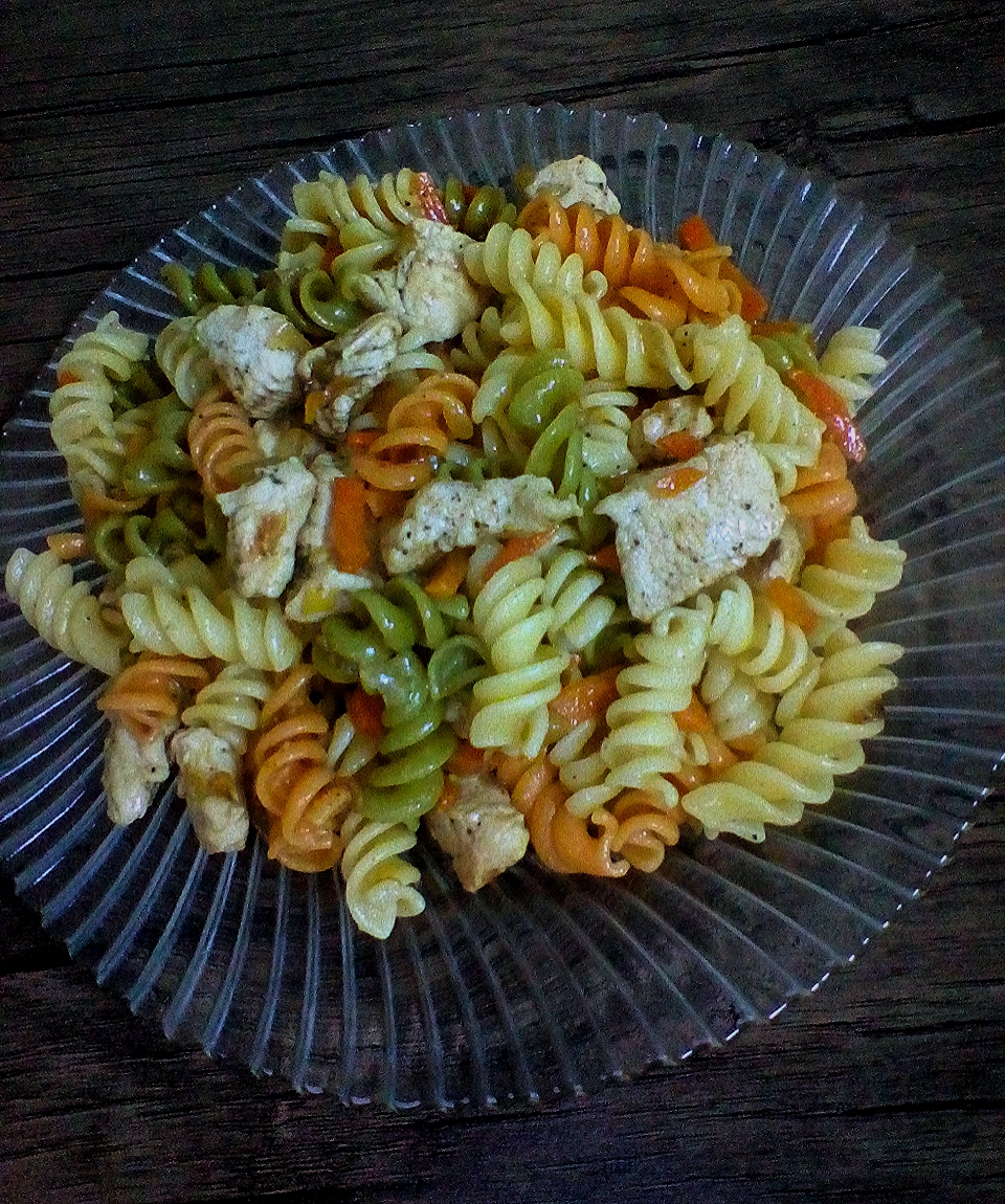 Макарошки разноцветные