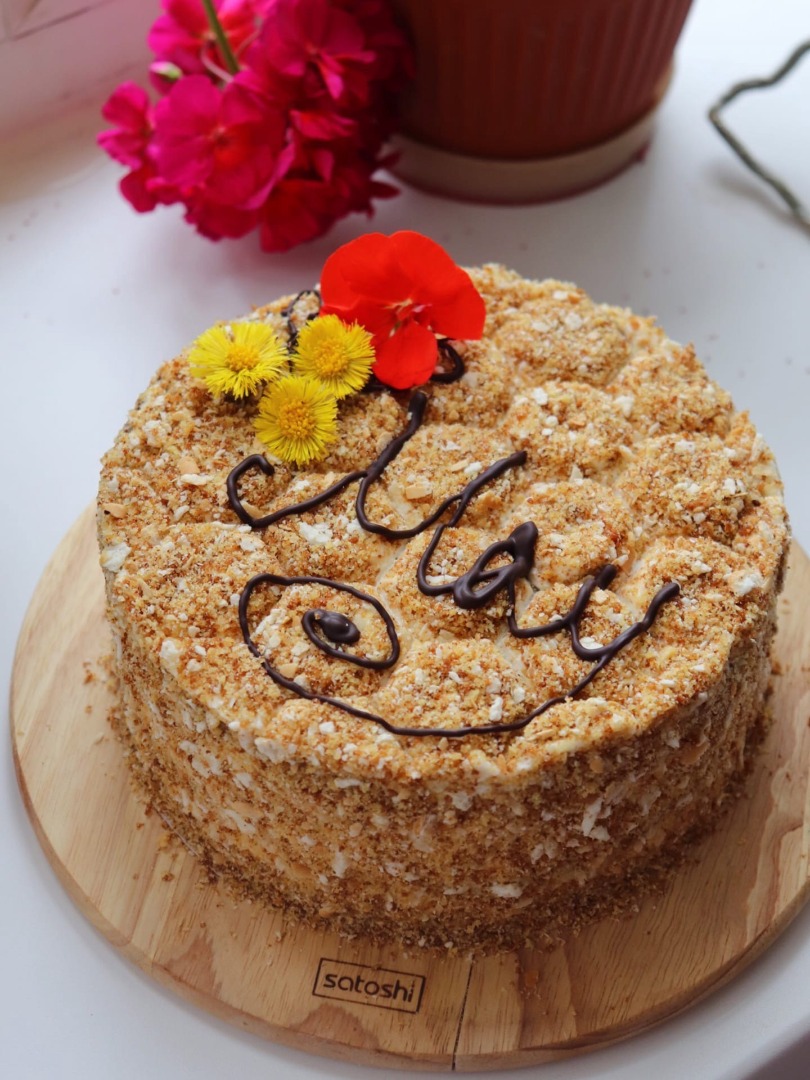 Торт Пчёлка Майя | Медовый торт