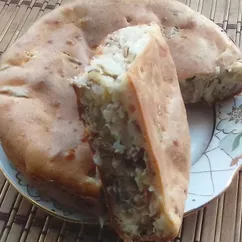 Заливной пирог с капустой и курицей