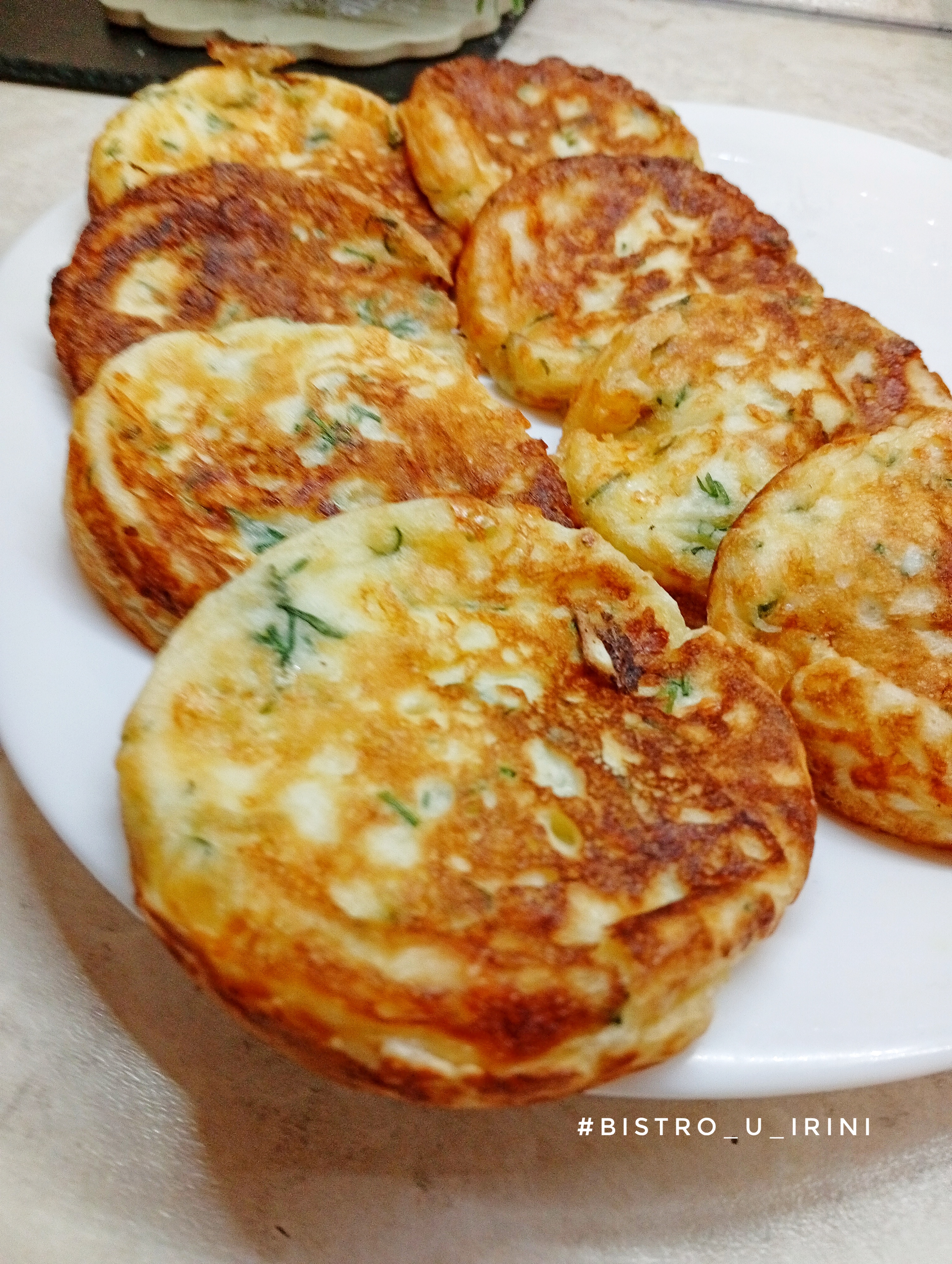 Оладушки сырные на молоке