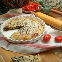 Греческий пирог со шпинатом. Спанакопита (Σπανακόπιτα, Spanakopita). Бурек