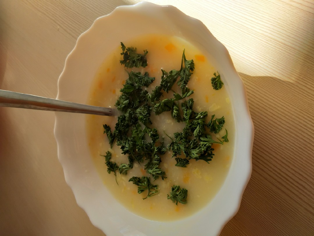 салат теплый с морепродуктами в сливочном соусе | Дзен