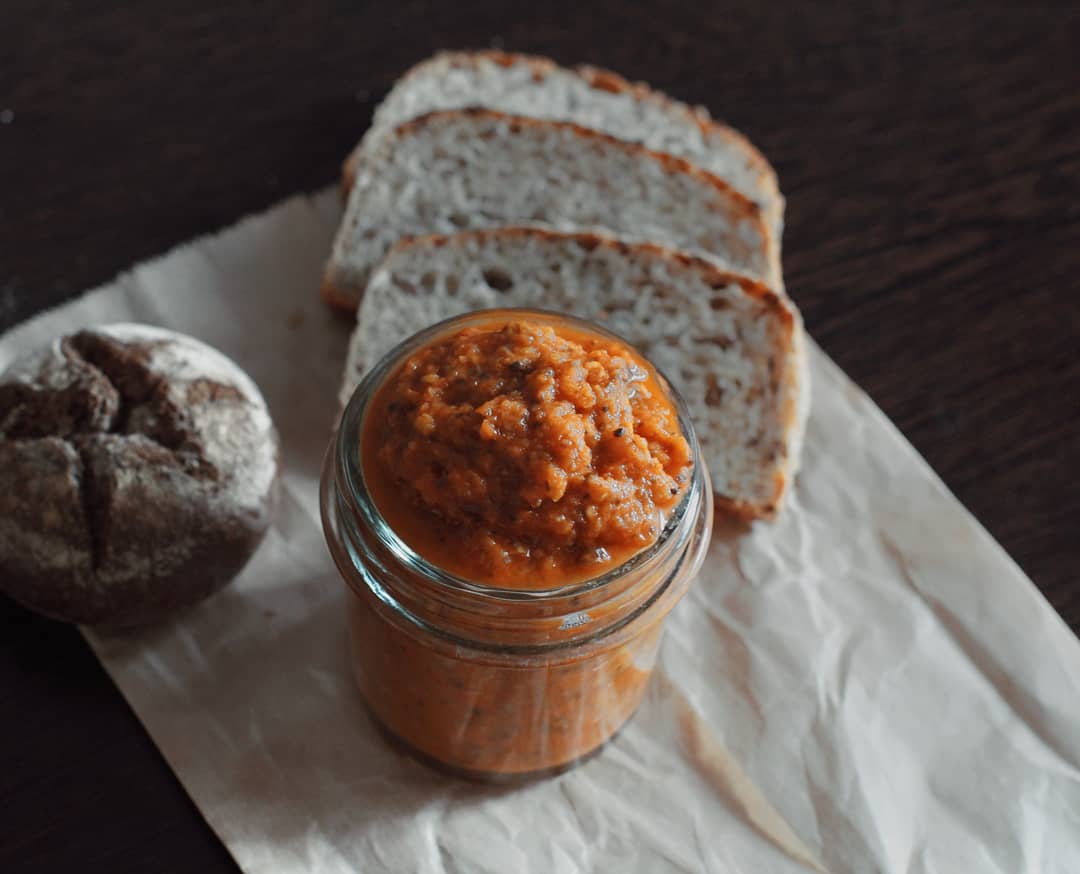 Овощная икра с грибами