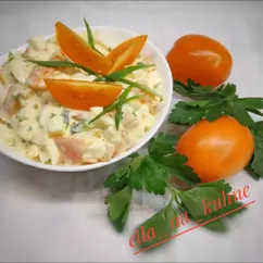 Быстрый салат с помидором 🍅