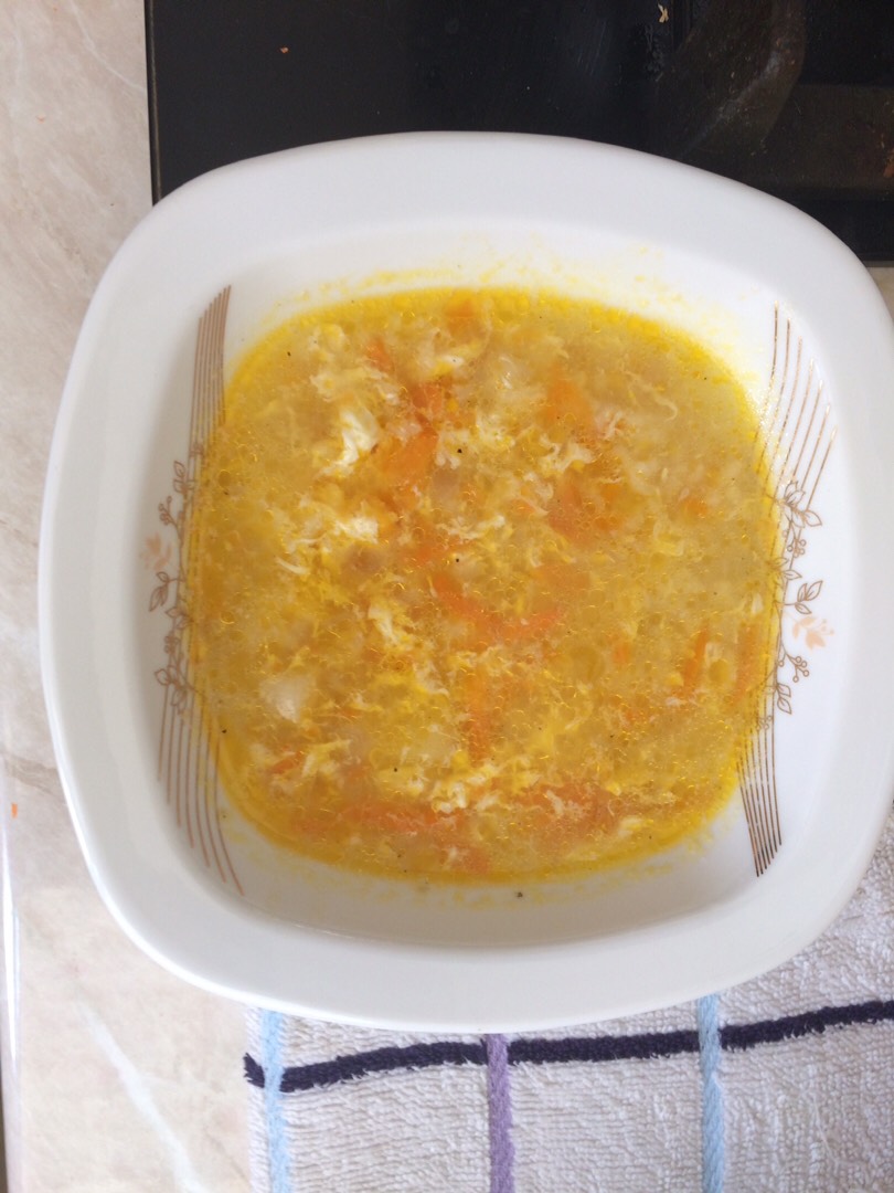 Куриный суп с рисом и томатной пастой