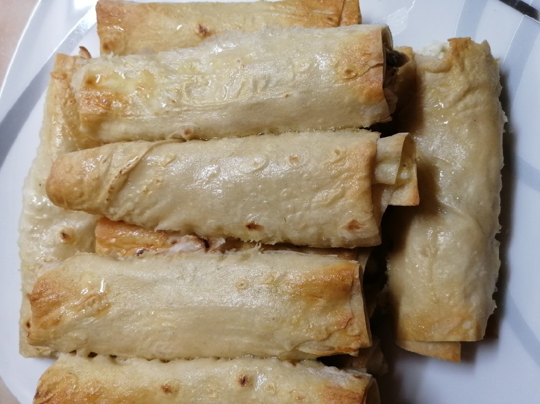 Рулетики из лаваша