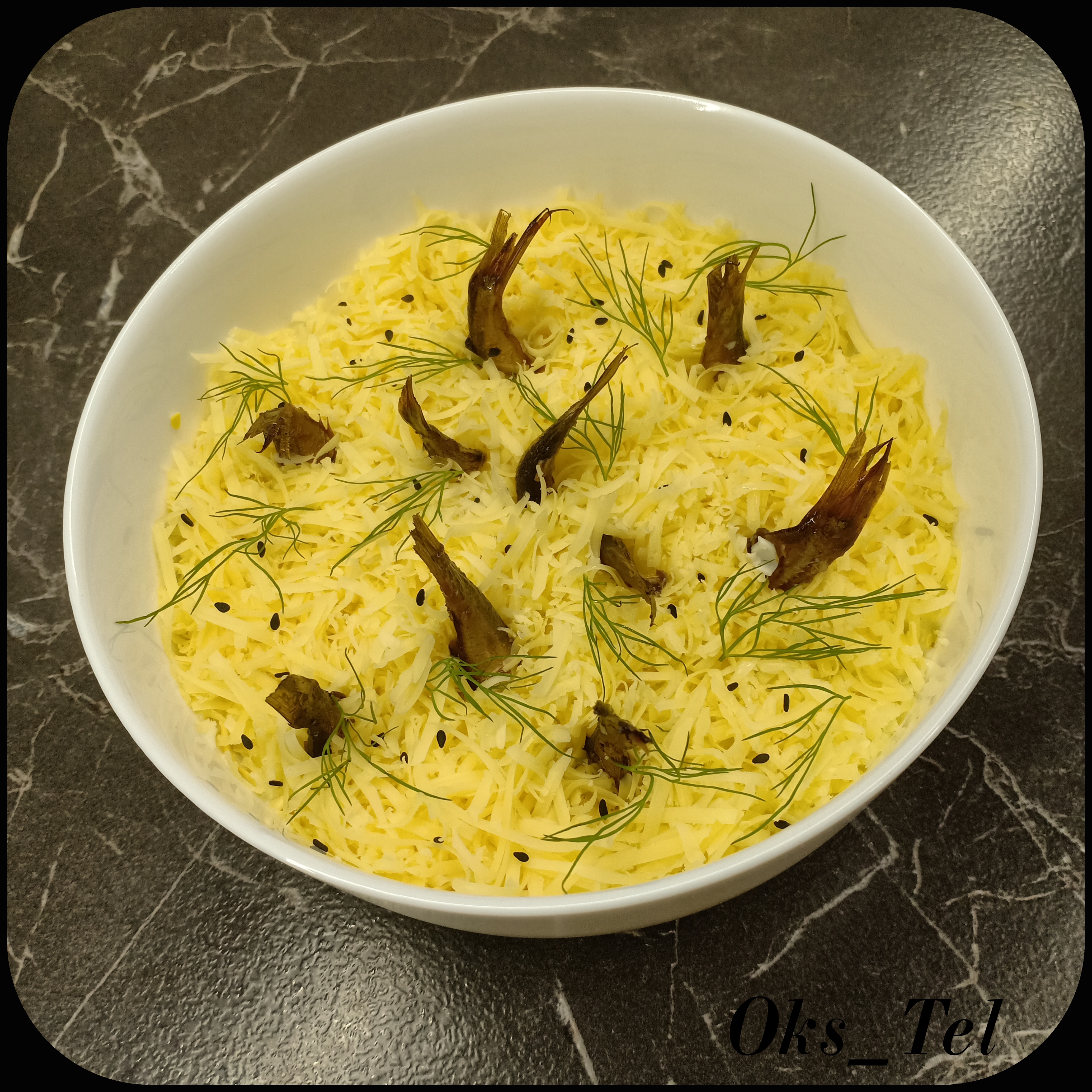 Салат "Рыбки в пруду"