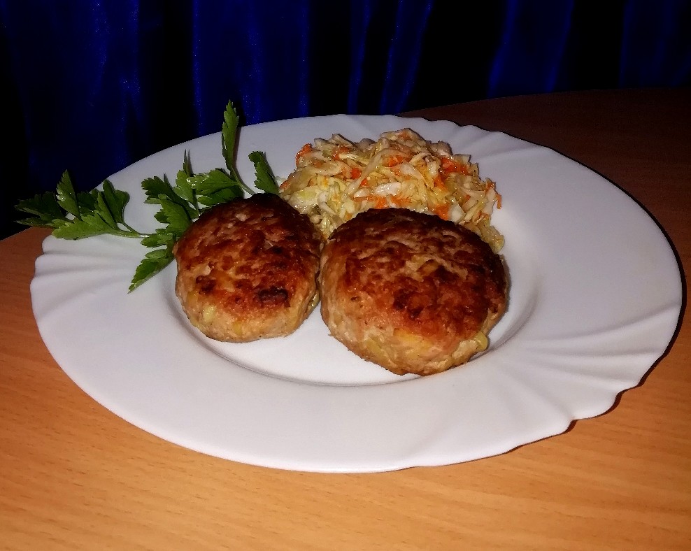 Зразы с яйцом