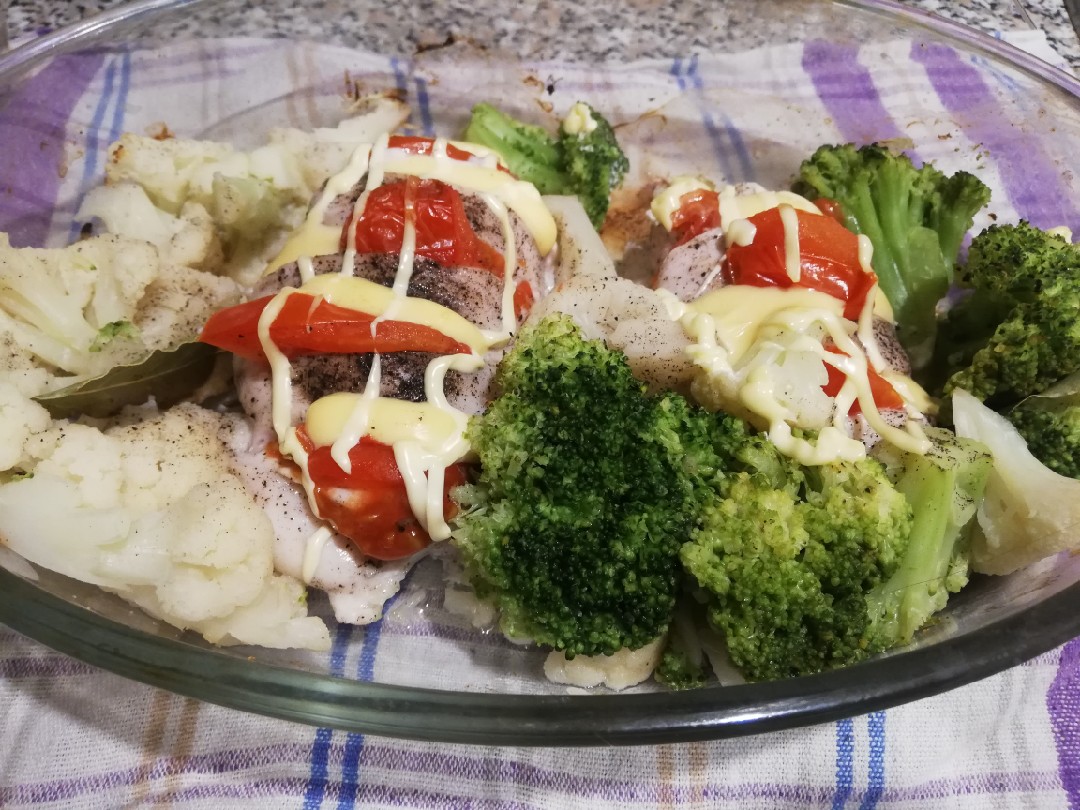 Грудка гармошка с овощами в духовке