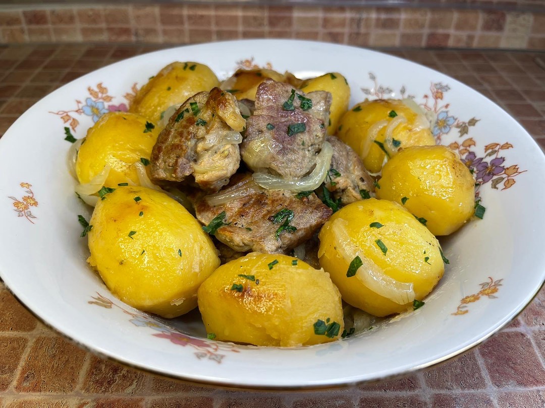 Картошка по-сибирски с мясом