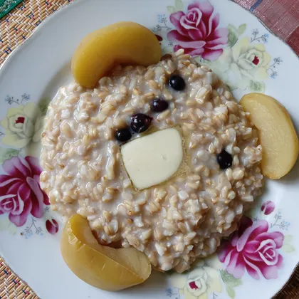 Овсянка цельнозерновая с кокосом