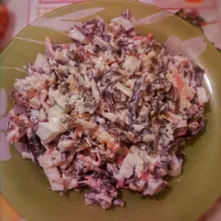 Салат с морской капустой и кальмаром