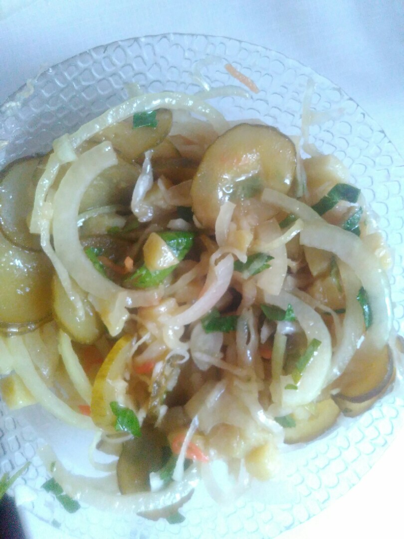 Салат "Минский" с квашеной капустой