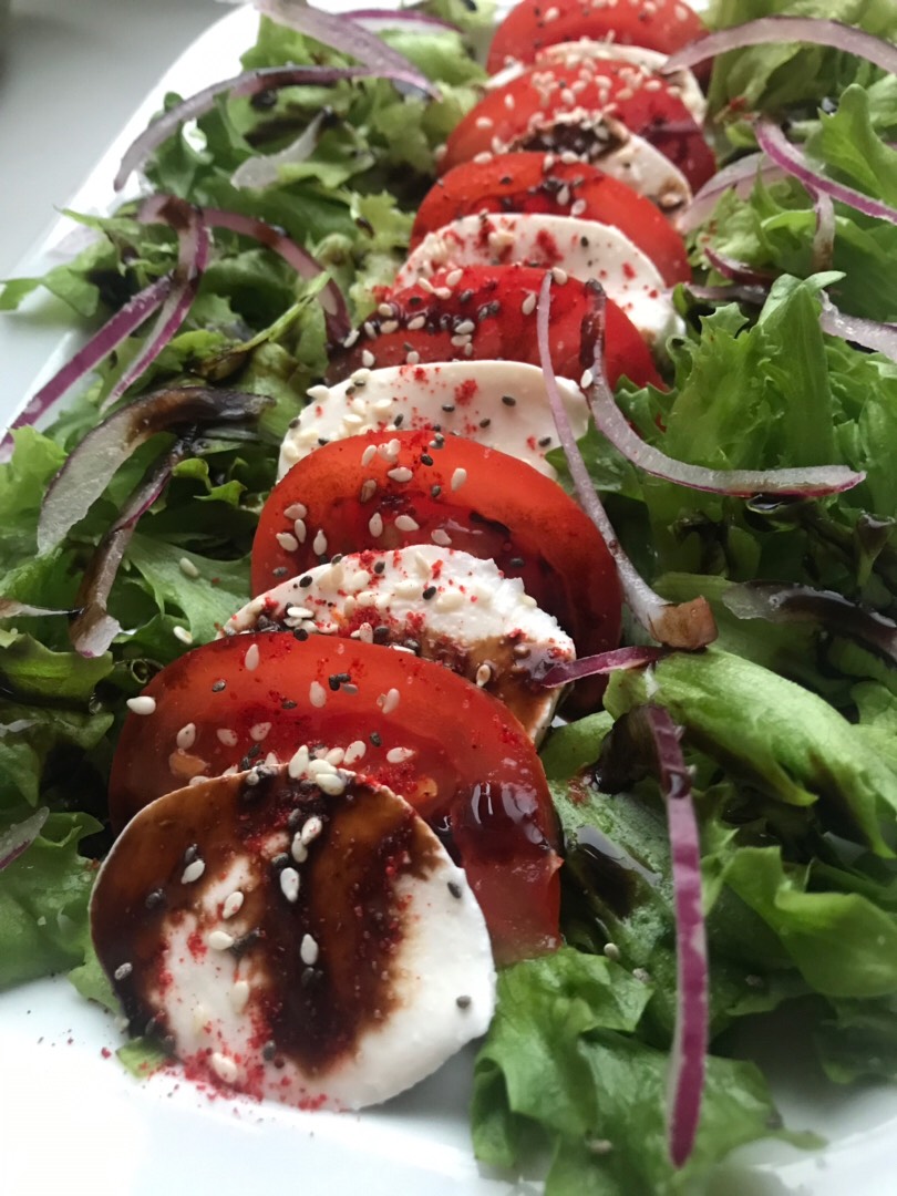 Салат «а-ля Капрезе»