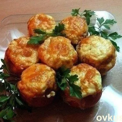 'Помидоры, фаршированные курицей'