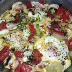 Шакшука 🍅🥚🍄