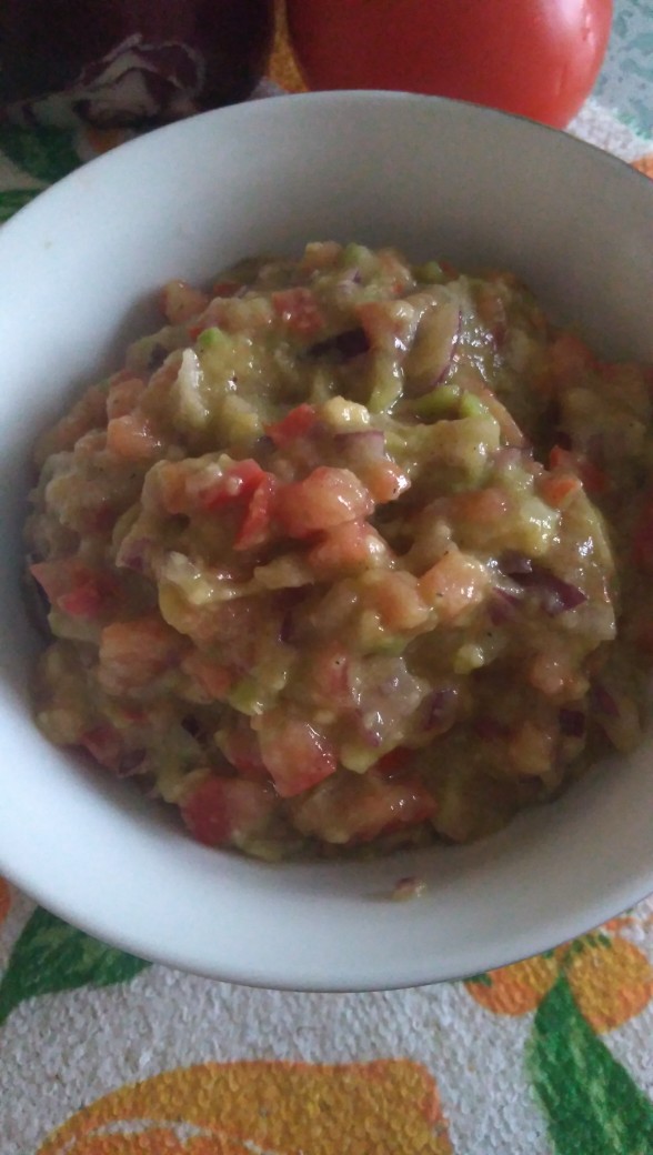 Гуакамоле с авокадо и помидорами 🥑🍅