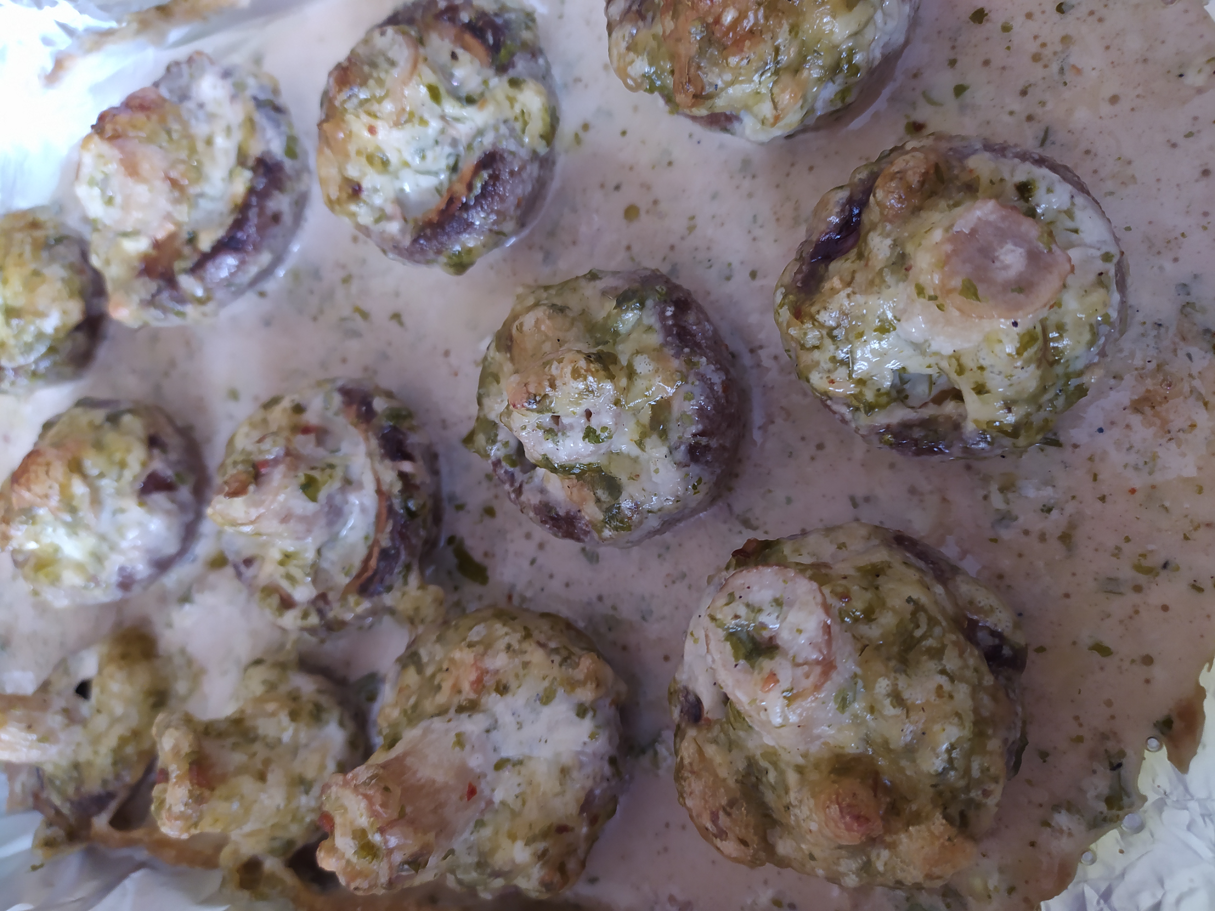 Запечённые шампиньоны в маринаде из майонеза