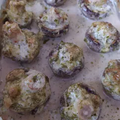 Запечённые шампиньоны в маринаде из майонеза