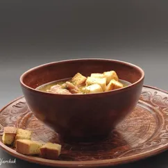 Гороховый суп с тушенкой