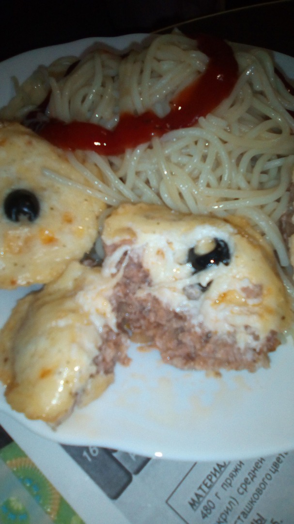 Мясные корзиночки с сырной шапкой