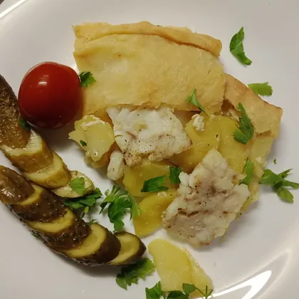 Пирог с рыбой и картошкой